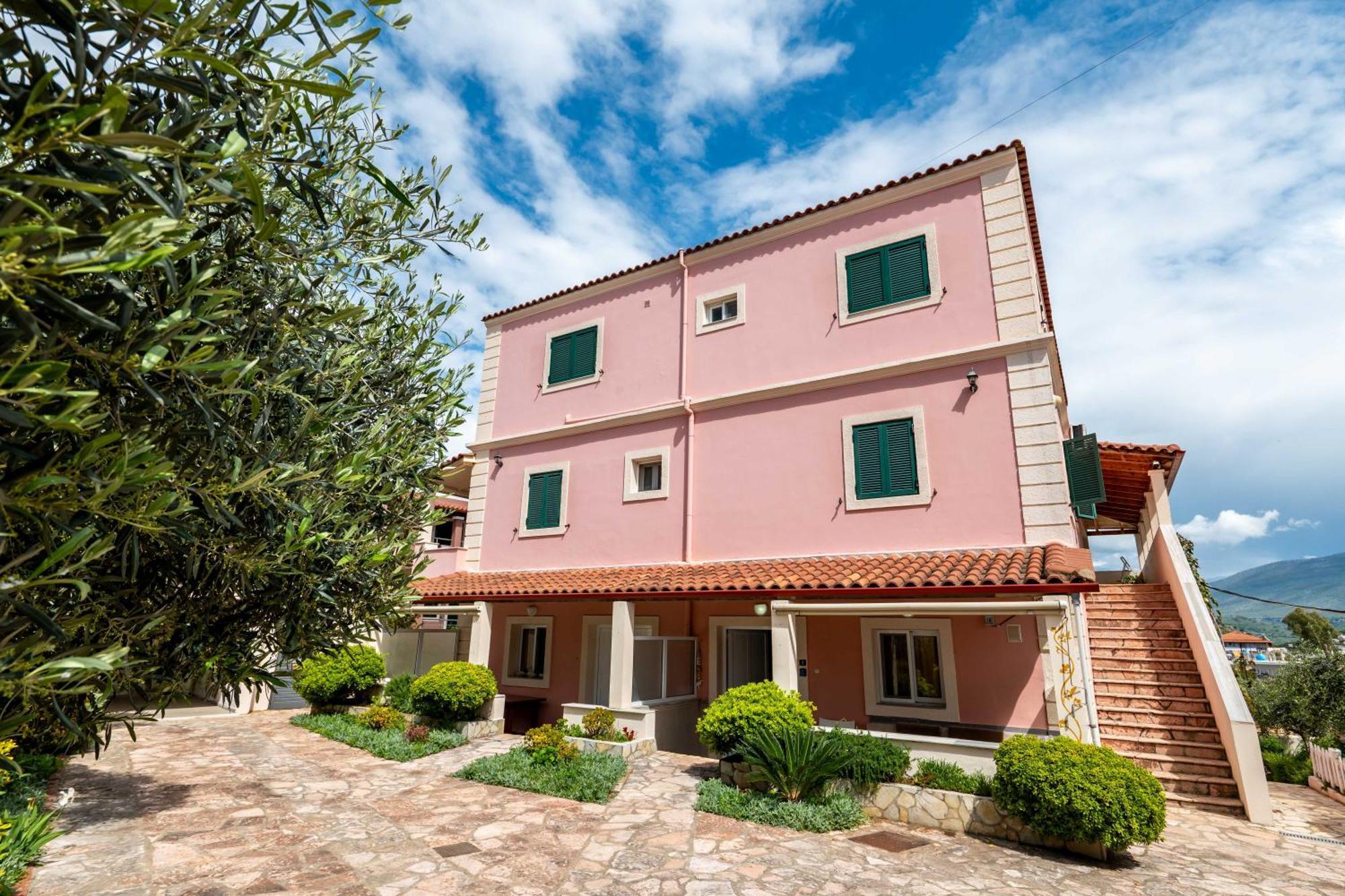 Cozy Apartments Downtown Ksamil Kültér fotó