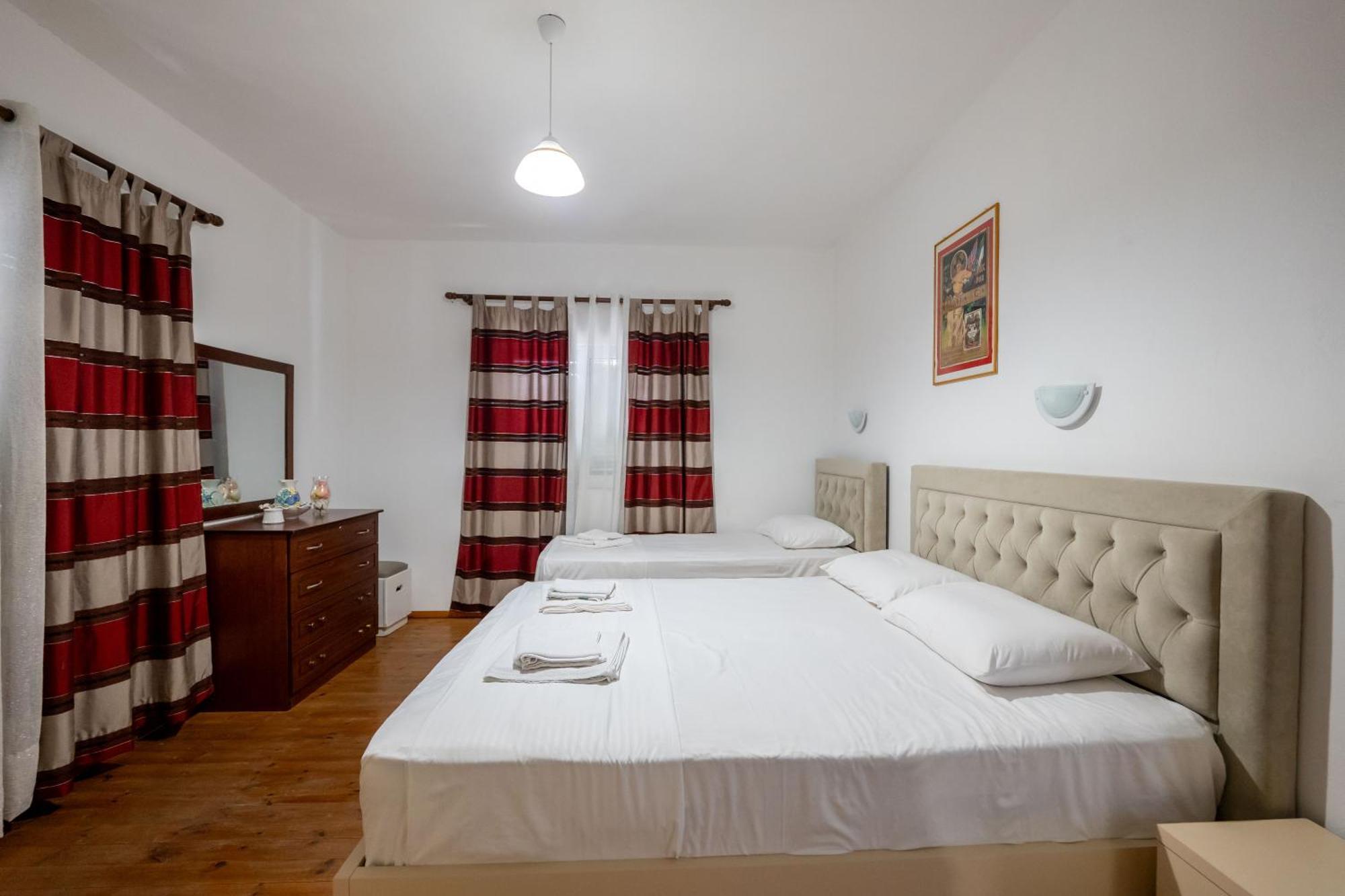 Cozy Apartments Downtown Ksamil Kültér fotó