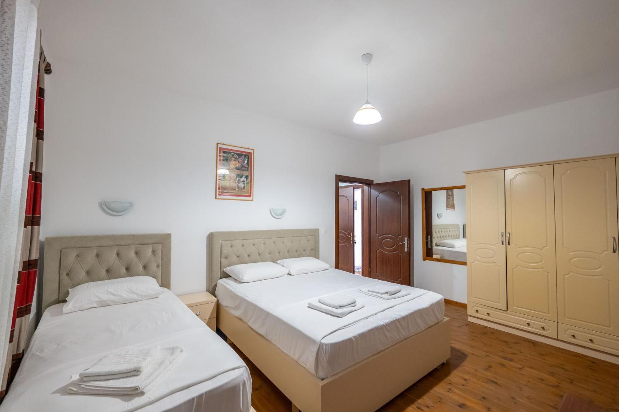 Cozy Apartments Downtown Ksamil Kültér fotó